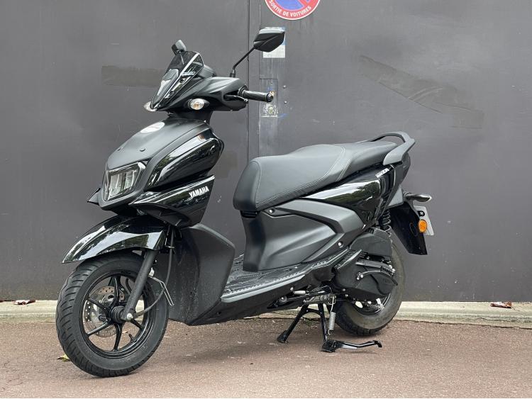 YAMAHA RayZR  125 - 298KM - GARANTIE CONSTRUCTEUR