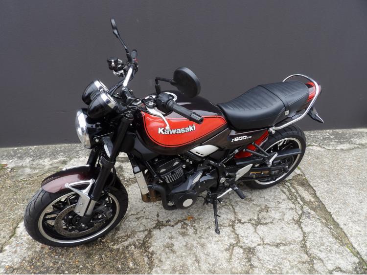 KAWASAKI Z 900 RS