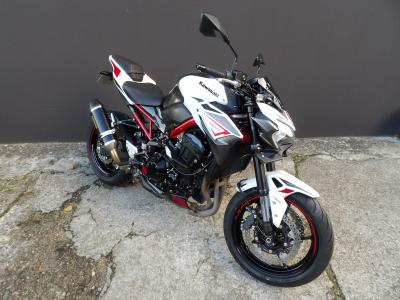 KAWASAKI Z 900