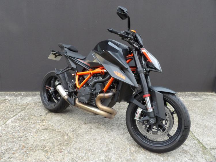 KTM 1290 SUPER DUKE R SUPERDUKE 1290 R TECHPACK