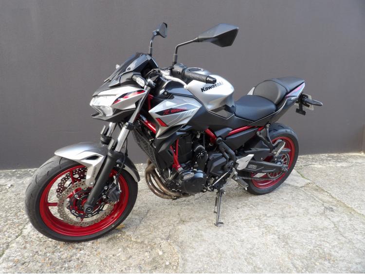 KAWASAKI Z 650 SPORT / FULL (A2 POSSIBLE)