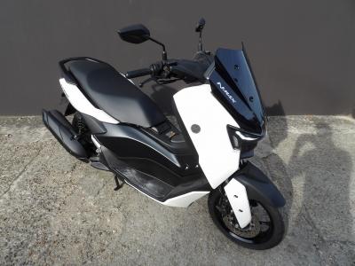 YAMAHA NMAX 125