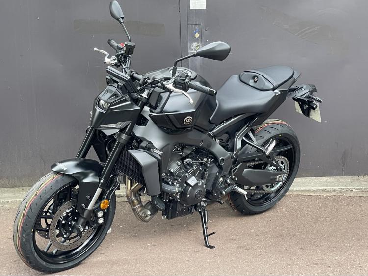 YAMAHA MT-09 Y-AMT FULL - MT 09 YAMT - MT09 YAMT - 81KM