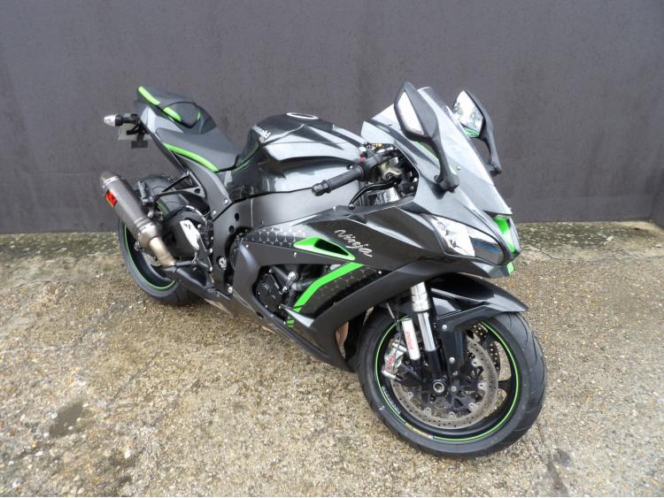 KAWASAKI ZX10R SE