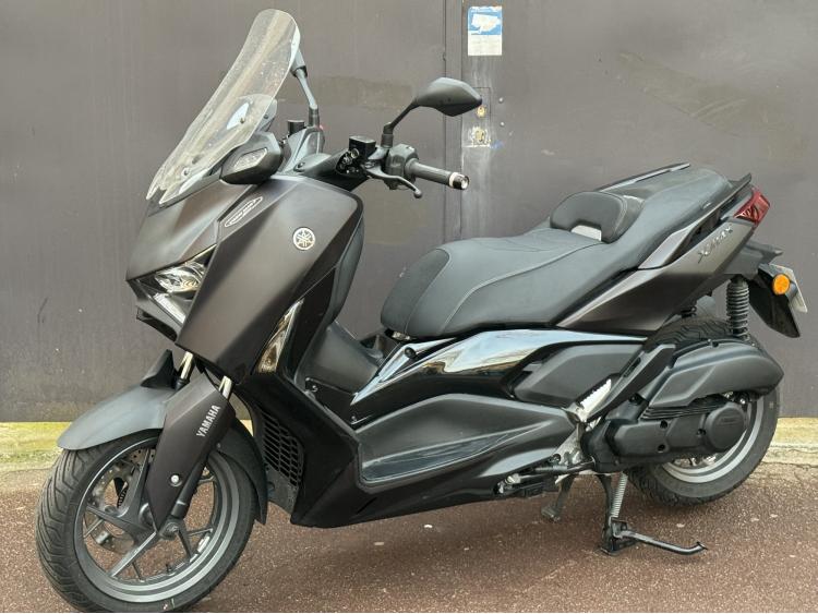 YAMAHA XMAX 125 TECH MAX TECH MAX + - GARANTIE CONSTRUCTEUR