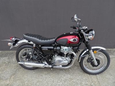 KAWASAKI W 800