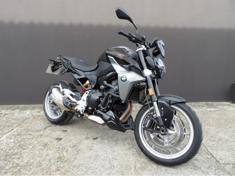 BMW F 900 R
