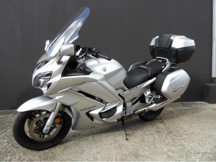 YAMAHA FJR 1300 A FJR 1300A