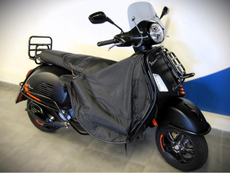 VESPA GTS 300 HPE SUPER SPORT