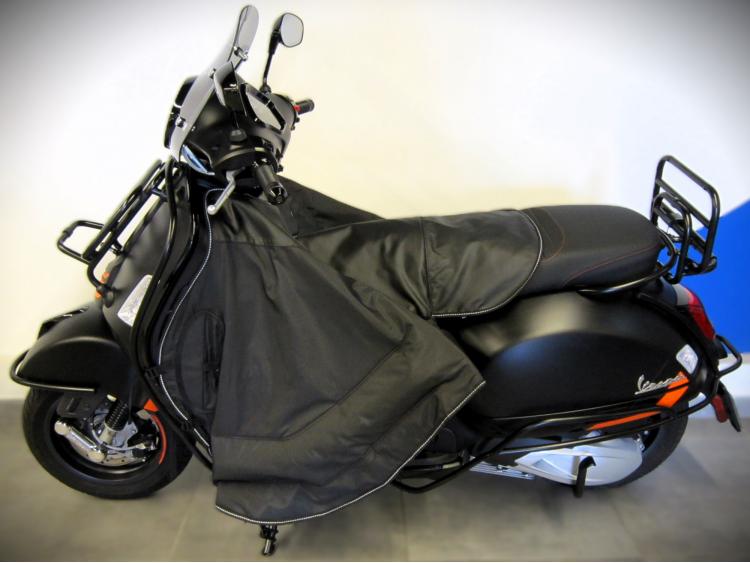 VESPA GTS 300 HPE SUPER SPORT