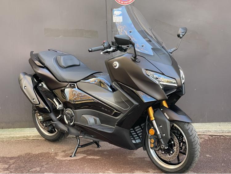 YAMAHA TMAX 560 TECH MAX TECHMAX 2025 - 945KM - GARANTIE CONSTRUCTEUR