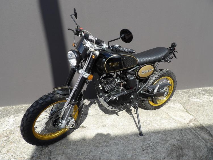 BLUROC MOTORCYCLE HERO 125