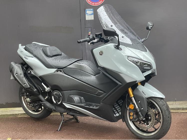 YAMAHA TMAX 560 TECH MAX 292,90€/MOIS* - GARANTIE 5ANS