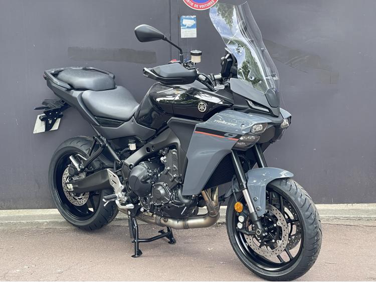 YAMAHA TRACER 9 2025 BOITE MANUELLE - 255,40€/MOIS* - GARANTIE 5ANS