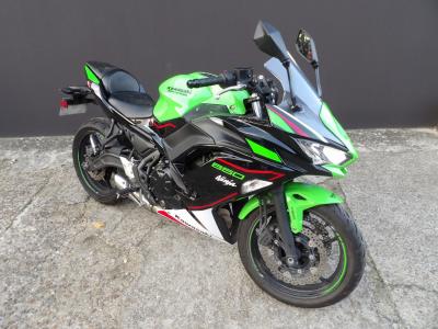 KAWASAKI NINJA 650 47.5