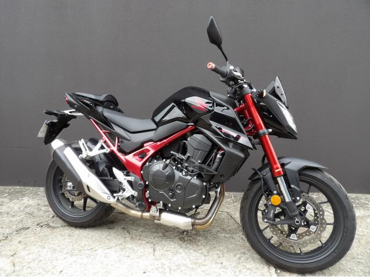 Honda CB 750 HORNET A2 47.5CV