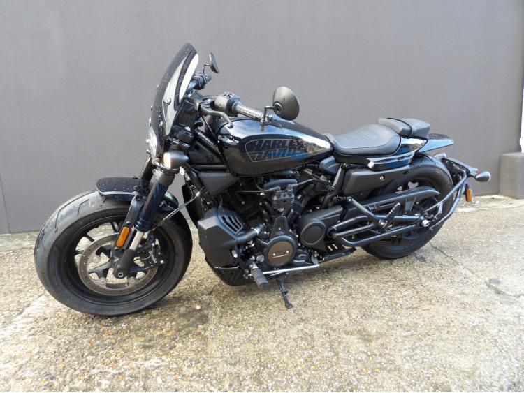 HARLEY-DAVIDSON SPORTSTER 1250 S