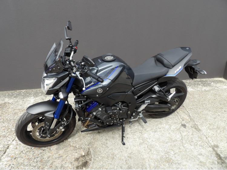 YAMAHA FZ8 N ABS