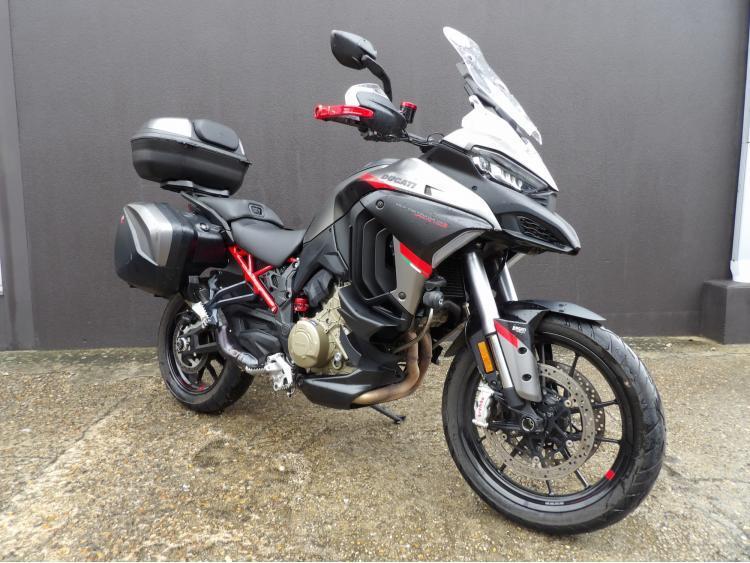 DUCATI MULTISTRADA V4 S V4S