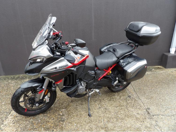 DUCATI MULTISTRADA V4 S V4S