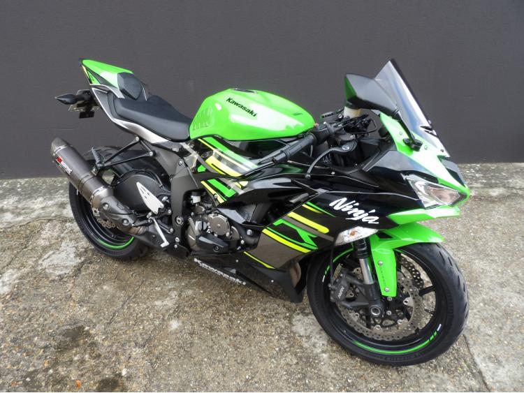 KAWASAKI ZX-6R 636