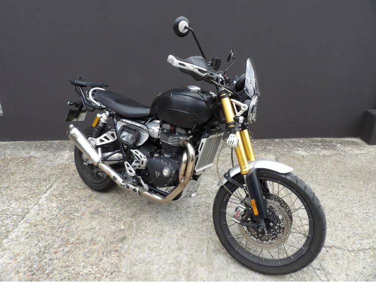 TRIUMPH SCRAMBLER 1200 XE 1200XE