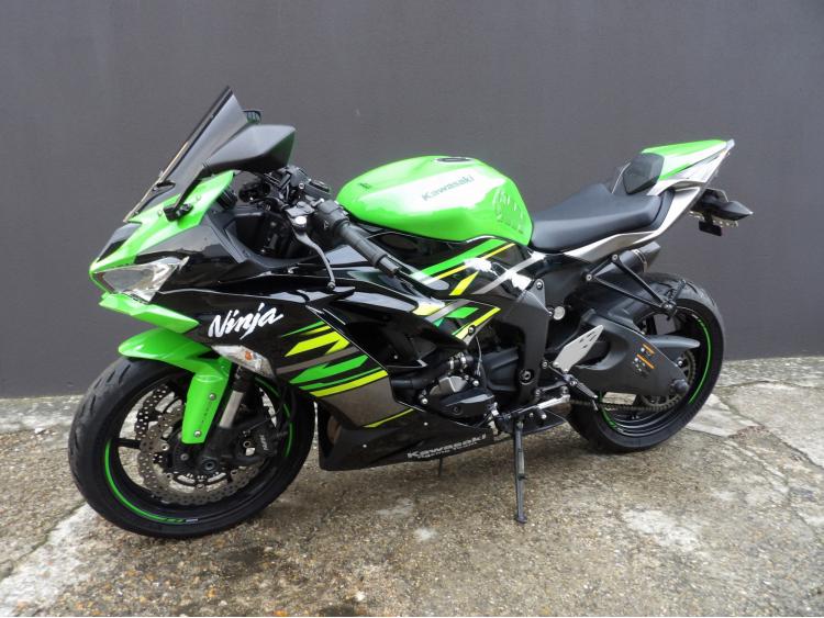 KAWASAKI NINJA ZX6R 636
